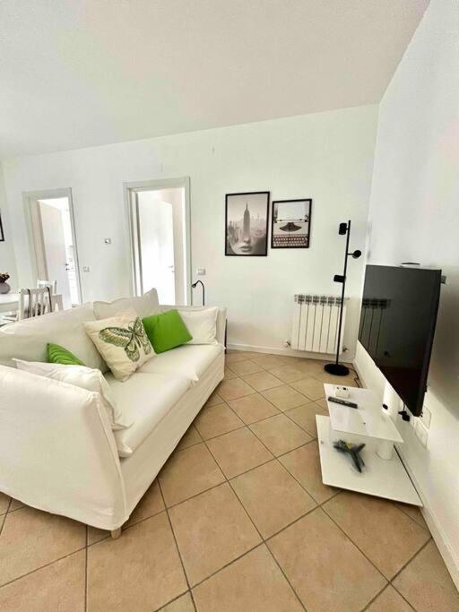 Apartament Luminoso Trilocale Affori Centro Mediolan Zewnętrze zdjęcie